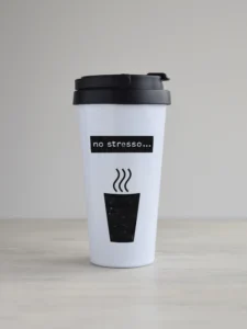 Kohvitops "no stresso" kujundusega, must