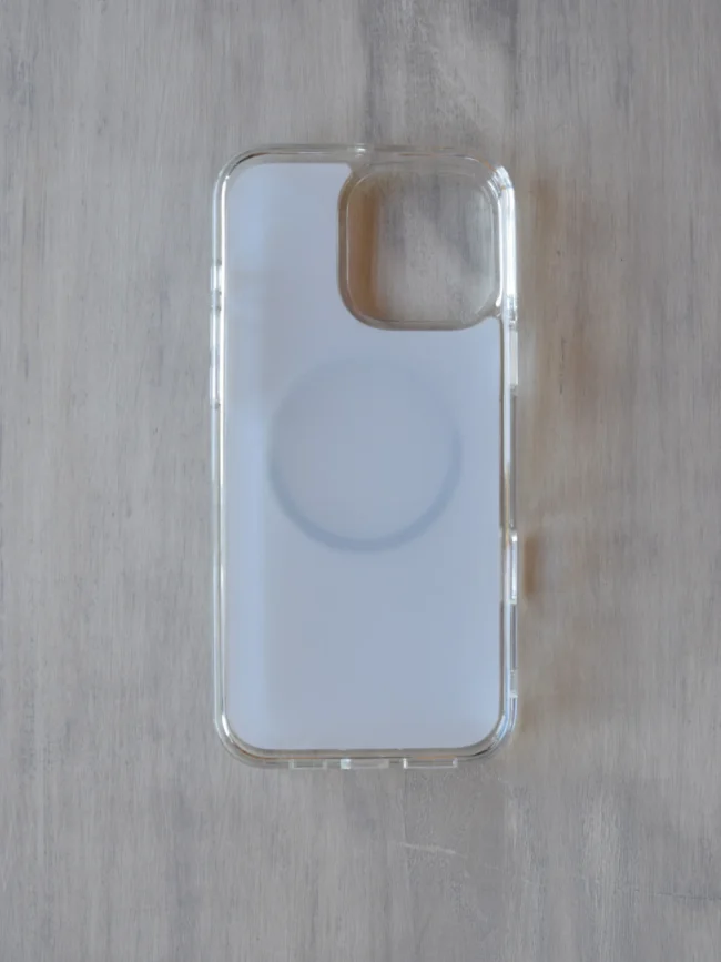 iPhone sisepool, MagSafe