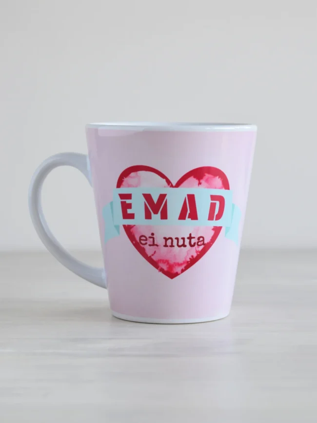 Latte kruus "Emad ei nuta"