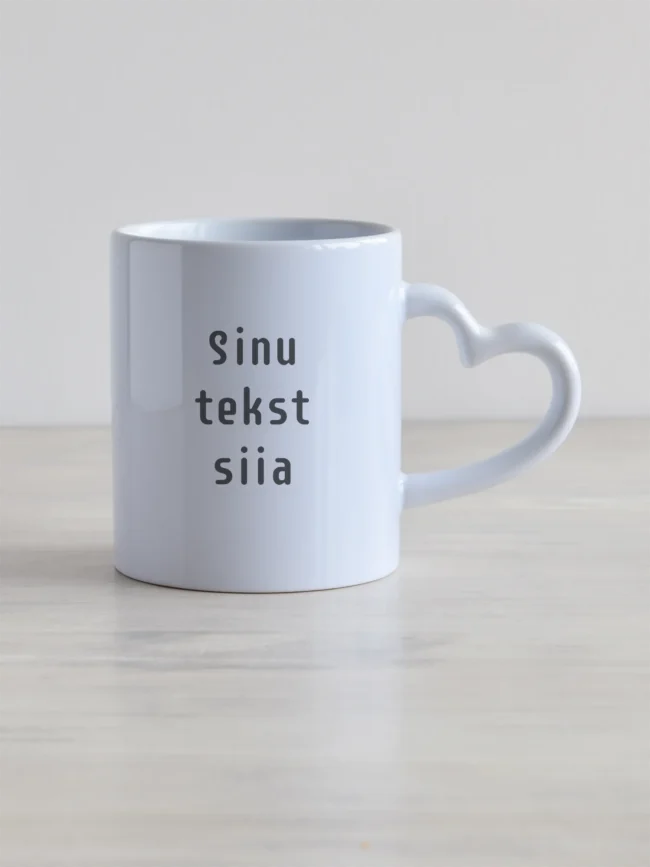 330ml valge südamesangaga keraamiline kruus Emad ei nuta, personaliseeritav oma tekstiga.