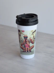 Valge 500 ml termoskruus, must keeratav sangaga kaan, personaliseeritud oma fotoga.