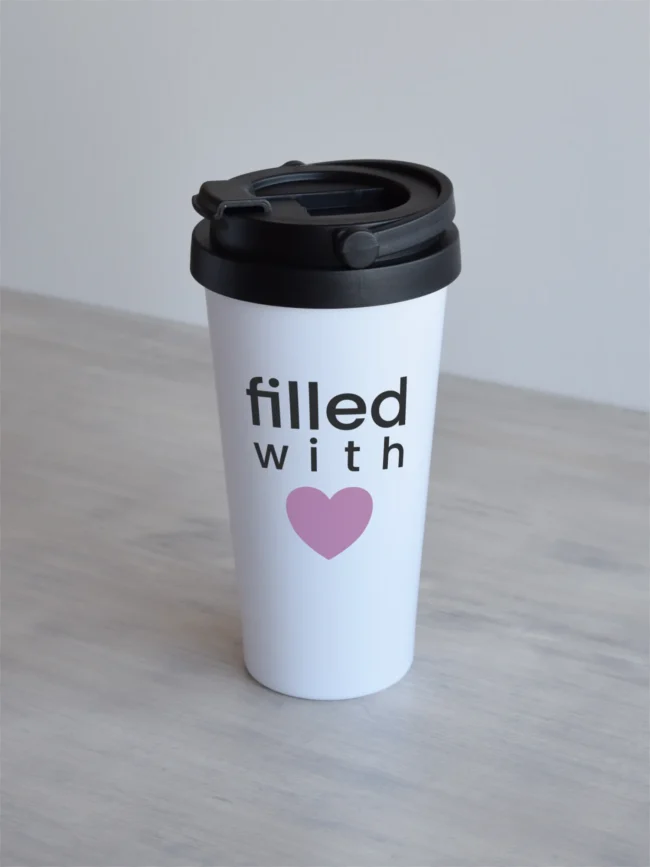 Valge 500ml termoskruus, filled with love ja roosa süda