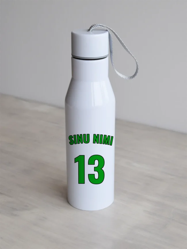 Valge 500ml Jalgpalliteemaline nime ja numbriga personaliseeritav veepudel, roheline-must.