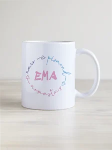 Emadepäevakruus, keskel sõna „ema“ ja ümber tekst naer, pisarad ja armastus