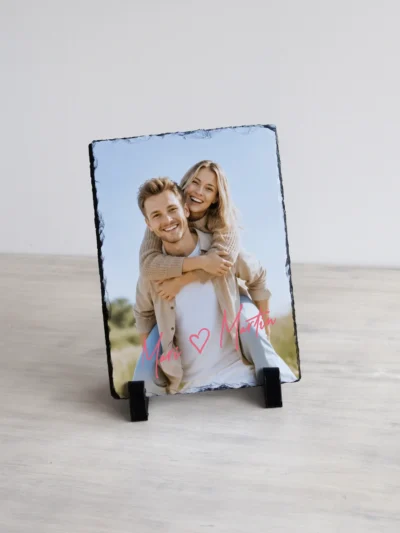 Esileht Personaalne fotokivi paari fotoga ja oma tekstiga 15 × 20 cm, vertikaalne